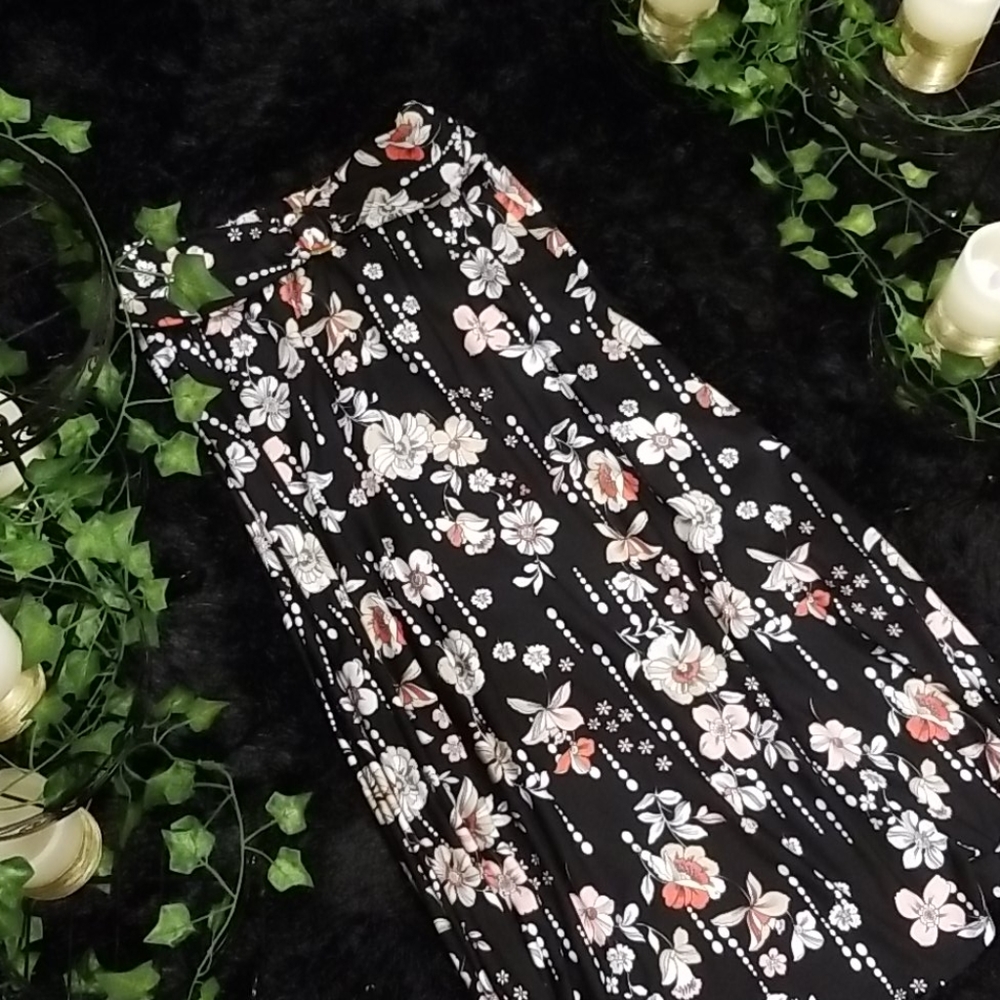 ❤❤❤ROBERT LEWIS FLORAL MAXI SKIRT!